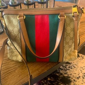 Gucci Rainia Satchel/Crossbody strap / like new